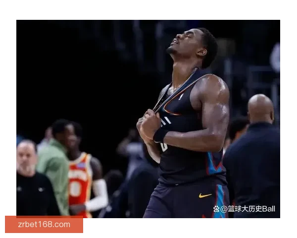 杜伦带伤出战助活塞锁定东部第一 奥汤称他应入选NBA最佳阵容